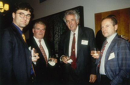 Christof Kastner, Rudolf Breier (Aral), Riad Yammine, Präsident von Speedway Marketing/Marathon Oil in Springfield, Ohio, und Kurt Belyus (vlnr)